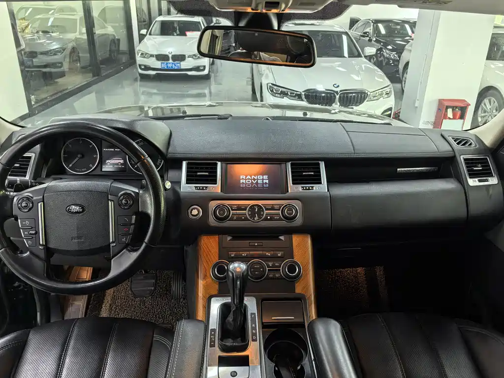 Land Rover Range Rover Sport 2013 3.0 TDV6