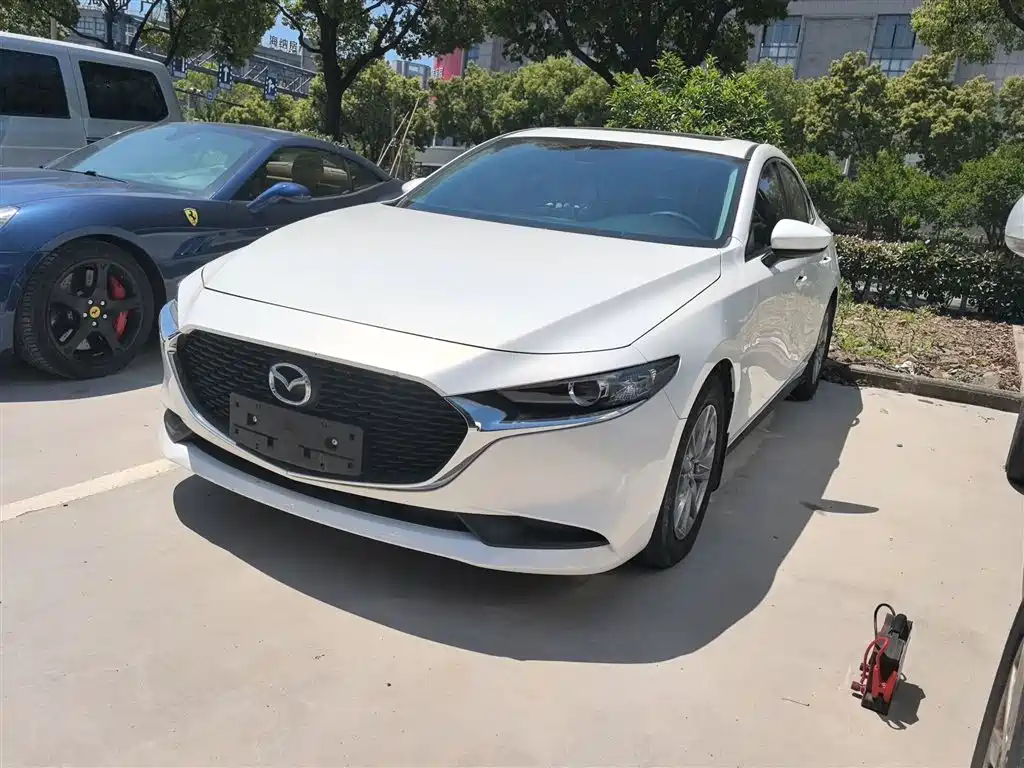 Mazda 3 Axela 2020