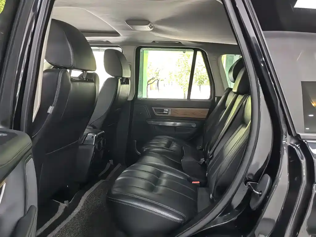 Land Rover Range Rover Sport 2013 3.0 TDV6