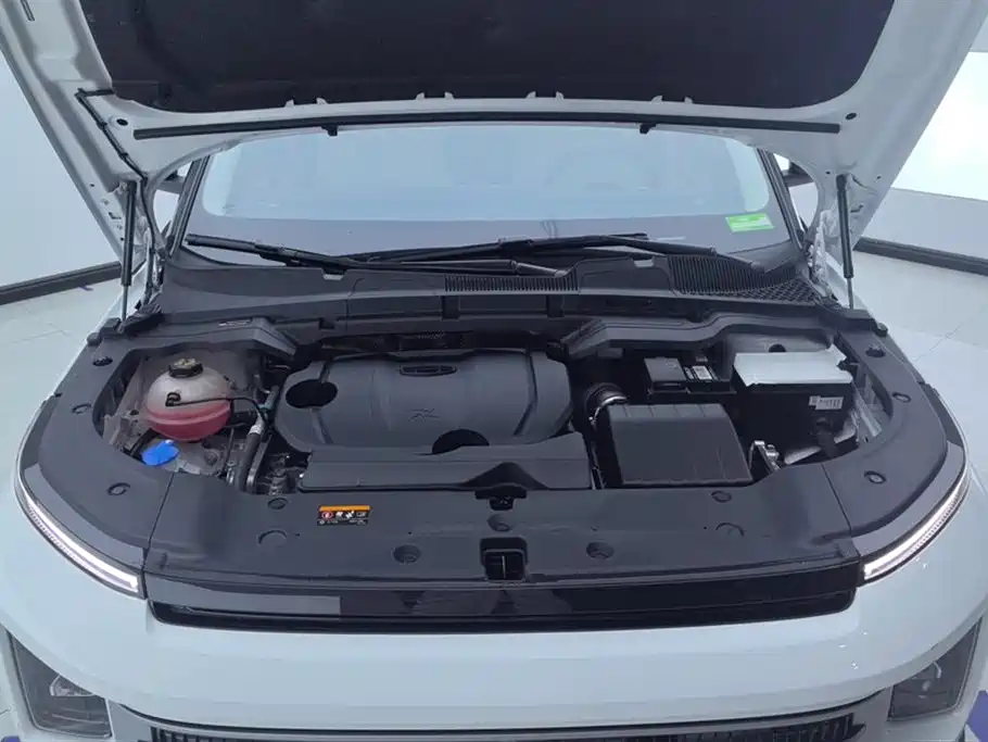 GEELY AUTOMOBILE GEELY ICON