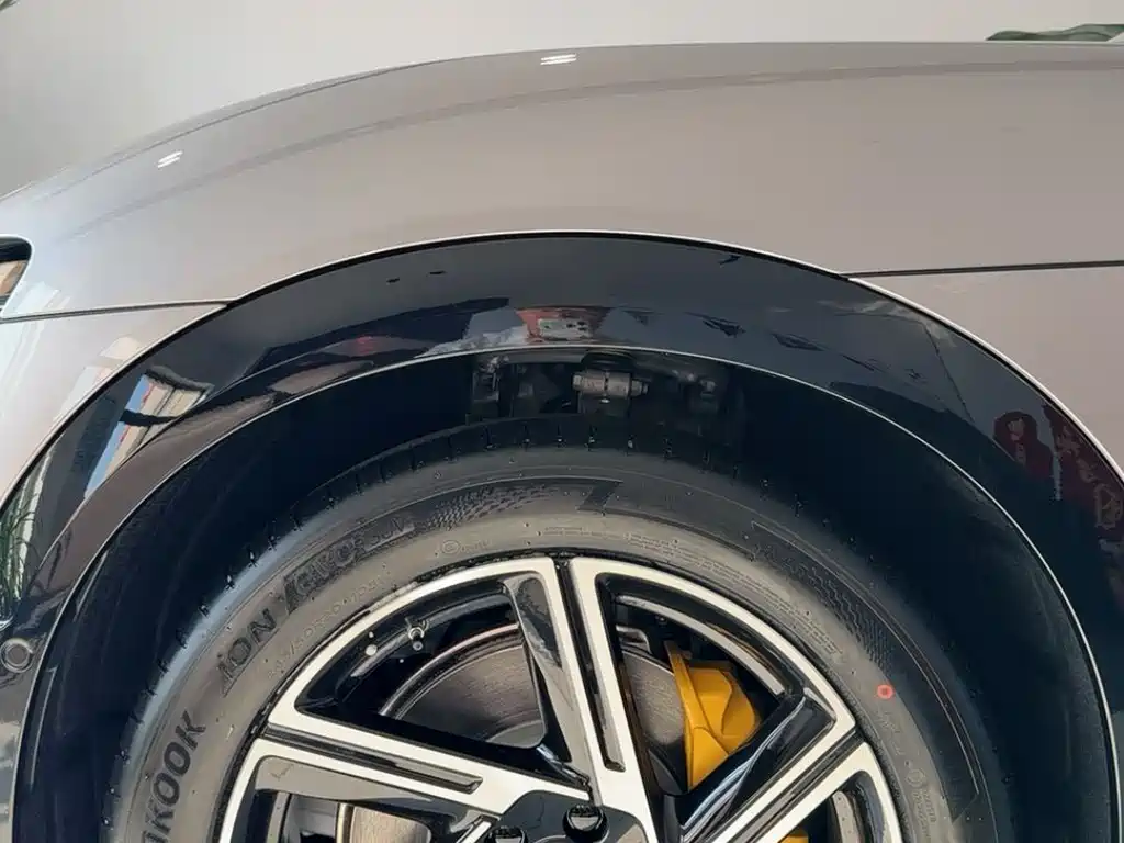 XIAOMI CAR XIAOMI YU7