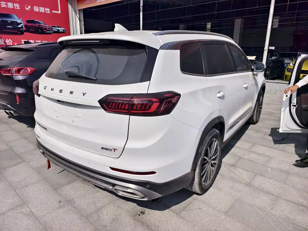 CHERY TIGGO 8 PLUS