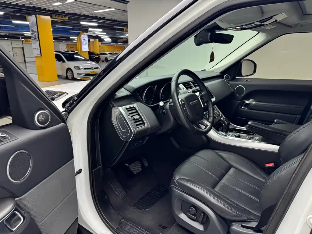 Land Rover Sport — миниатюра 4