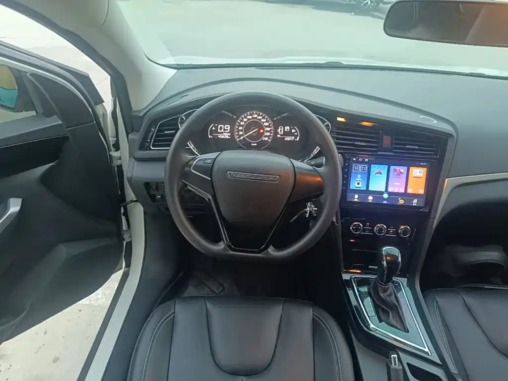 Venucia D60 — миниатюра 11