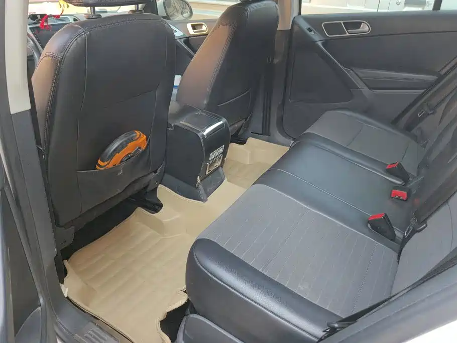 Volkswagen Tiguan — миниатюра 11