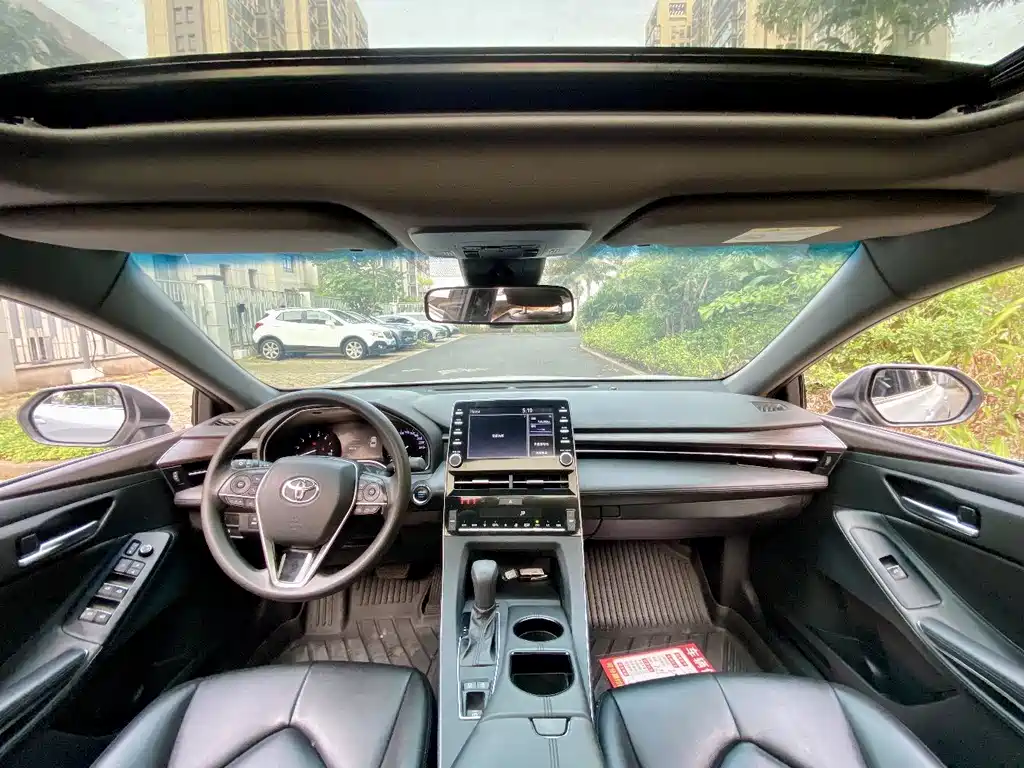 Toyota Avalon 2019 2.0L VI