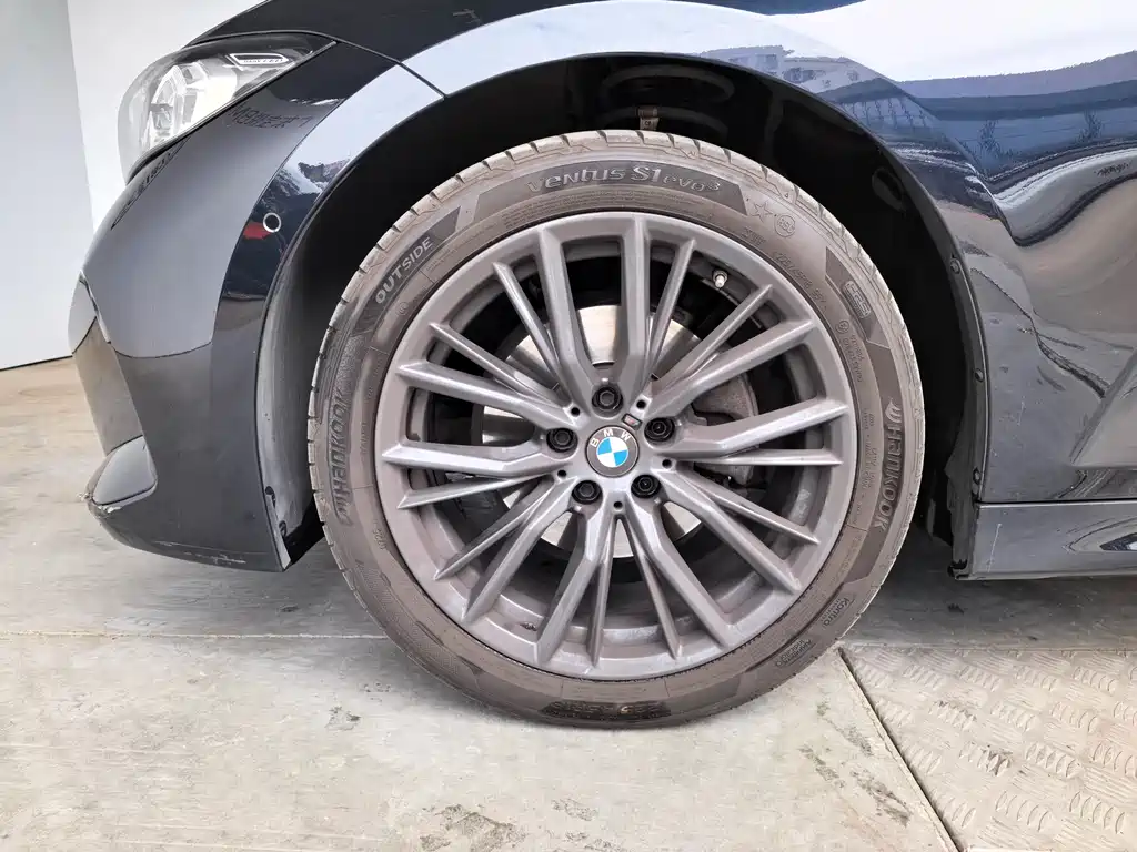 BMW 3 Series 3 2024 325Li M Sport