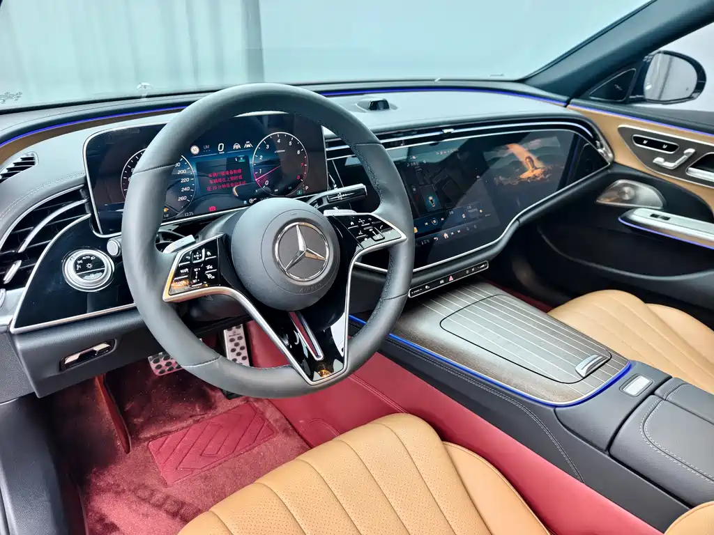 Mercedes-Benz E-Class — миниатюра 10