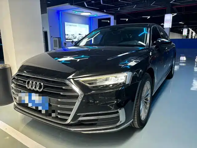 AUDI  A8 2019