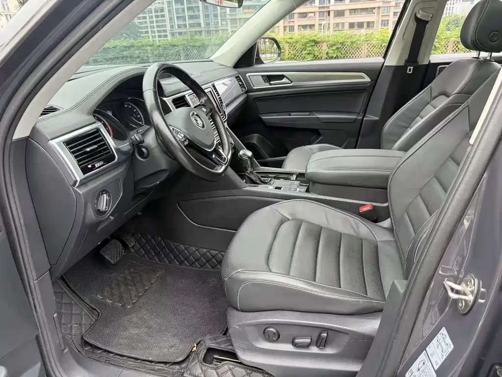 Volkswagen Teramont — миниатюра 4