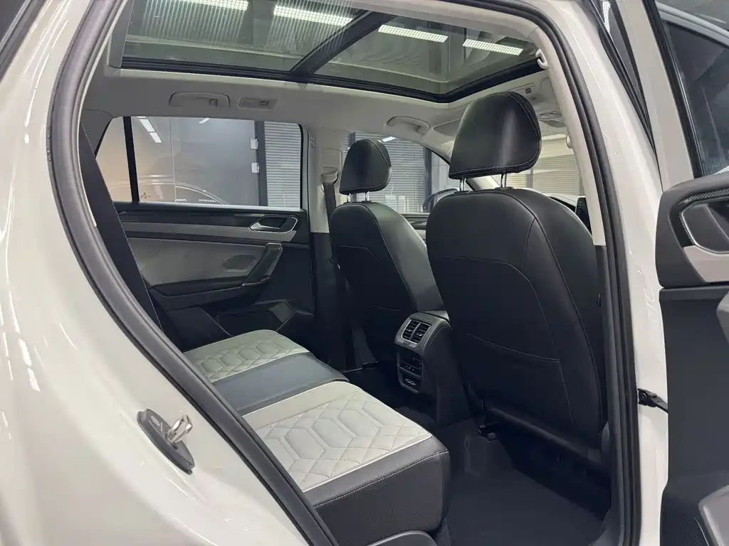 Volkswagen Tayron — миниатюра 14