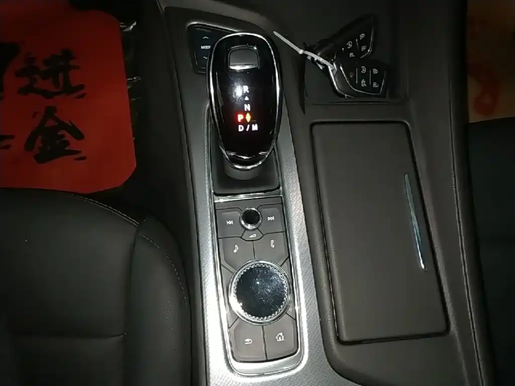 Cadillac CT5 — миниатюра 14