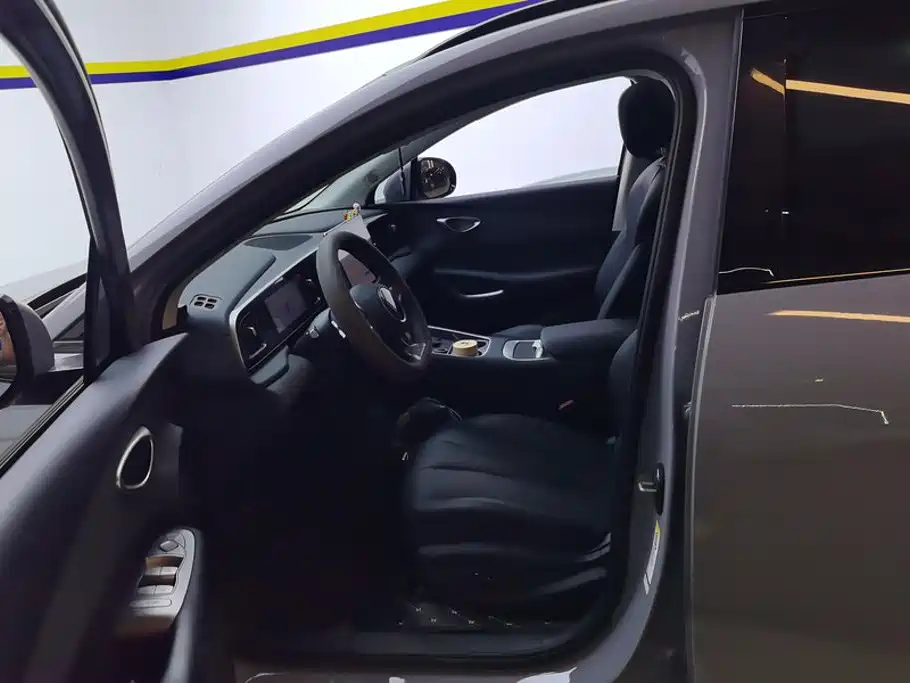 BYD Sealion 05 EV — миниатюра 9