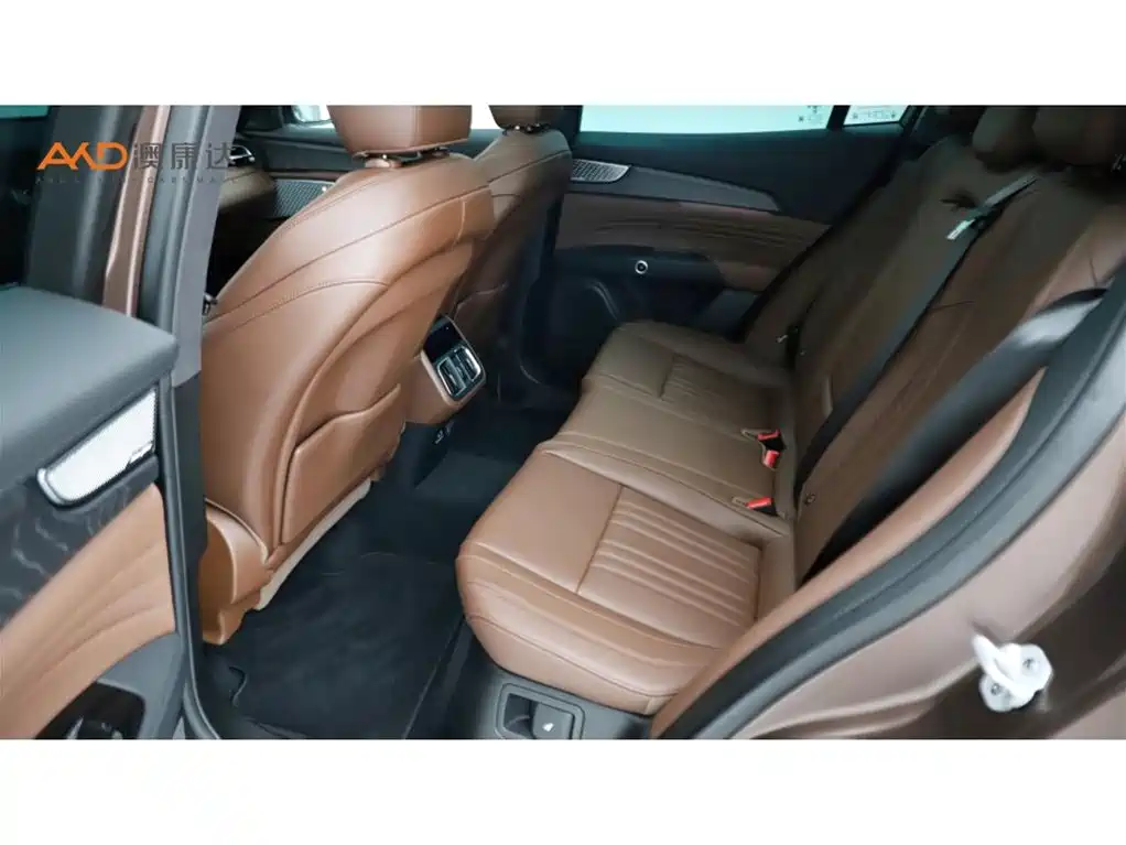 Maserati Grecale — миниатюра 7