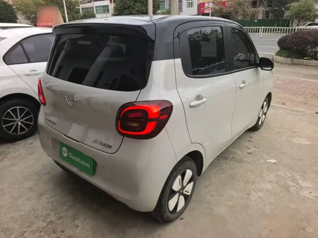 Wuling MINIEV — миниатюра 7