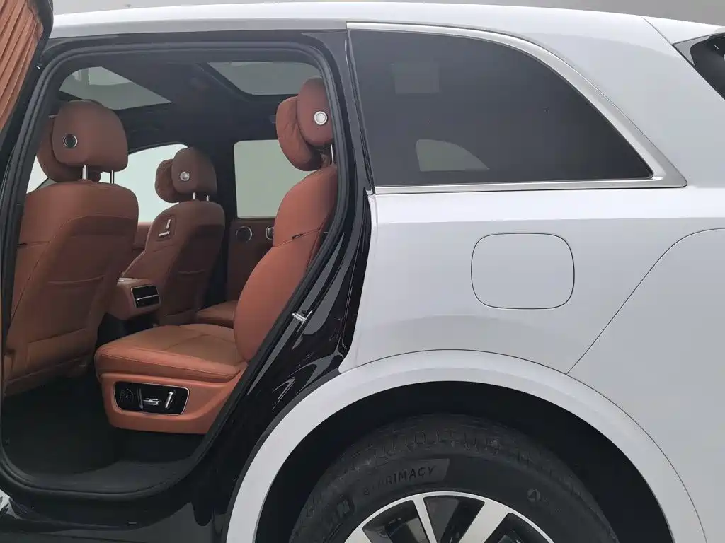 Li Auto Li L8 — миниатюра 15