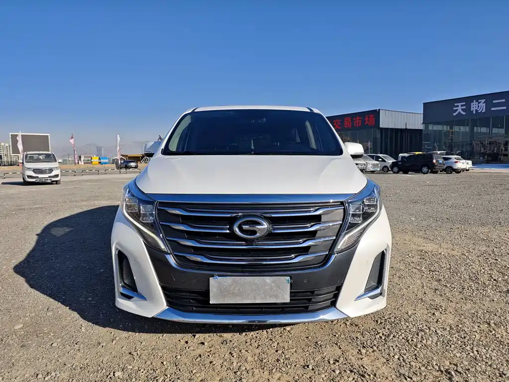 GAC TRUMPCHI M8