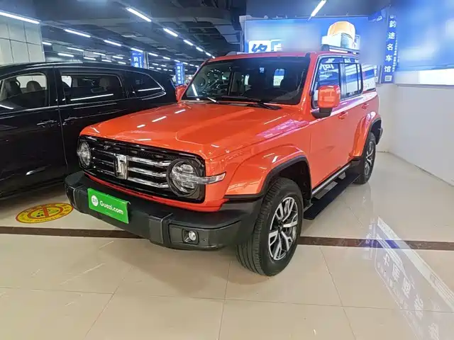 2022 TANK 300