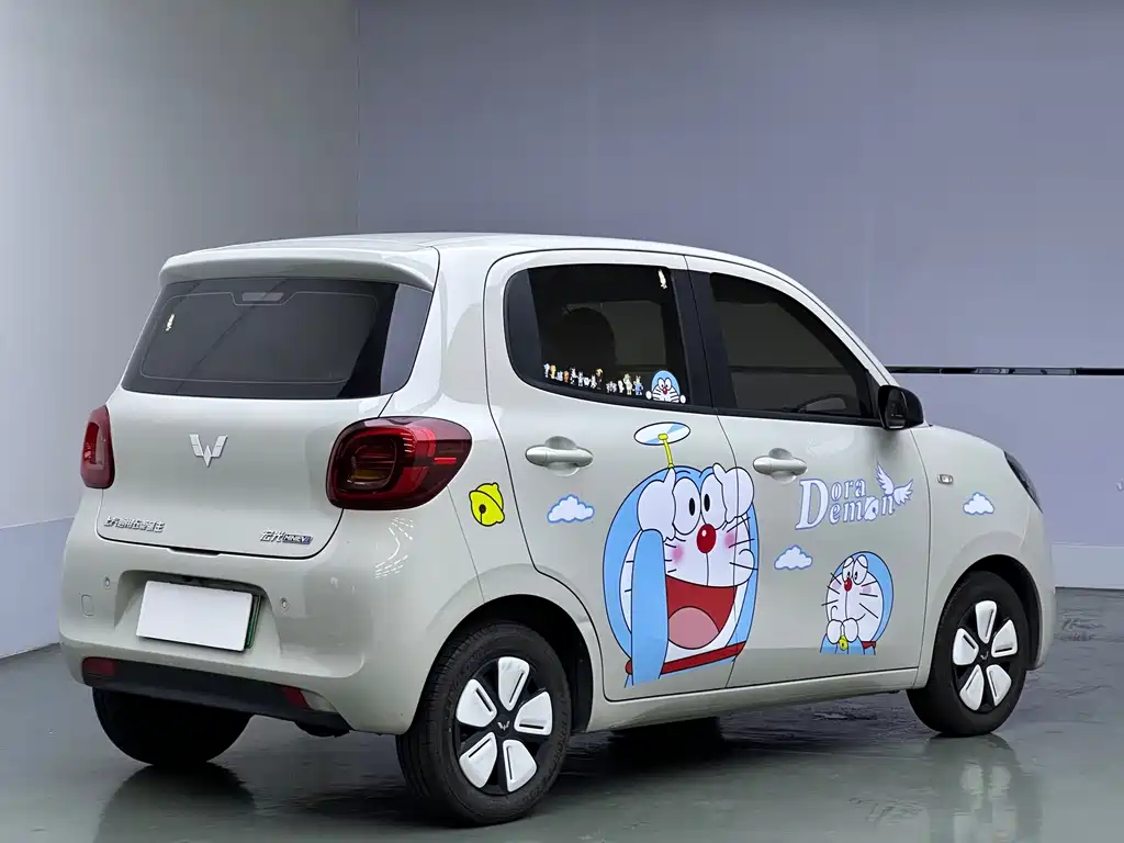 Wuling MINIEV — миниатюра 6
