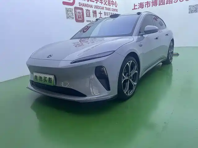 NIO ET5T