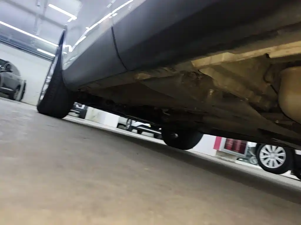 Land Rover Discovery Sport — миниатюра 22