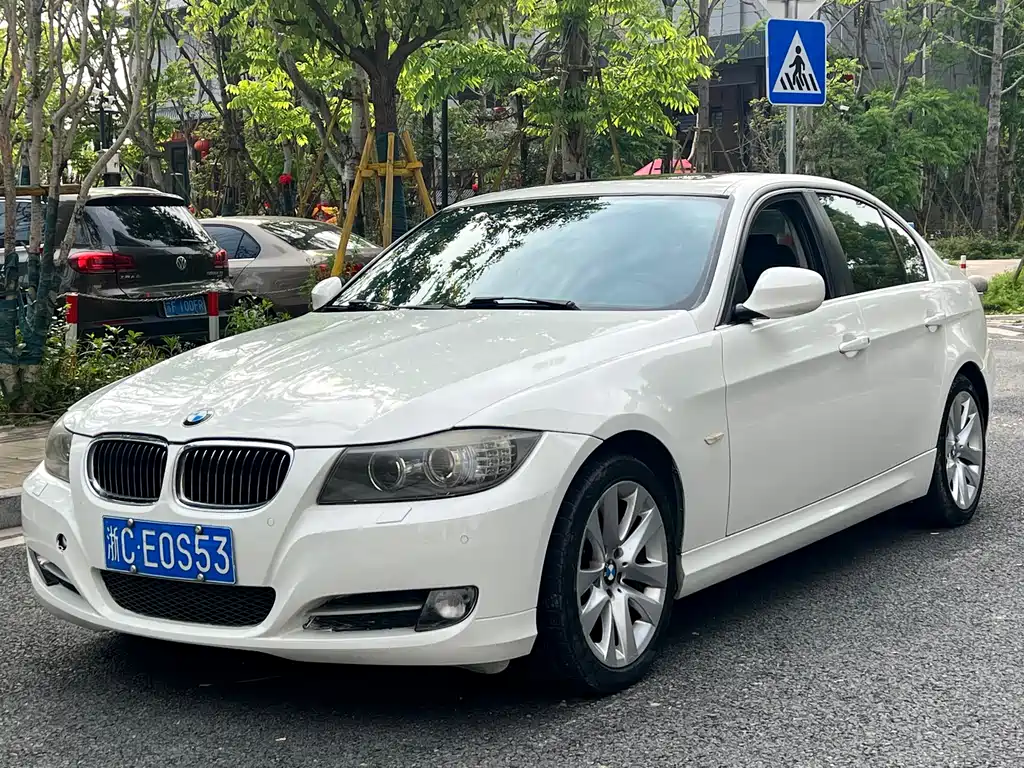 BMW 3 Series 2012