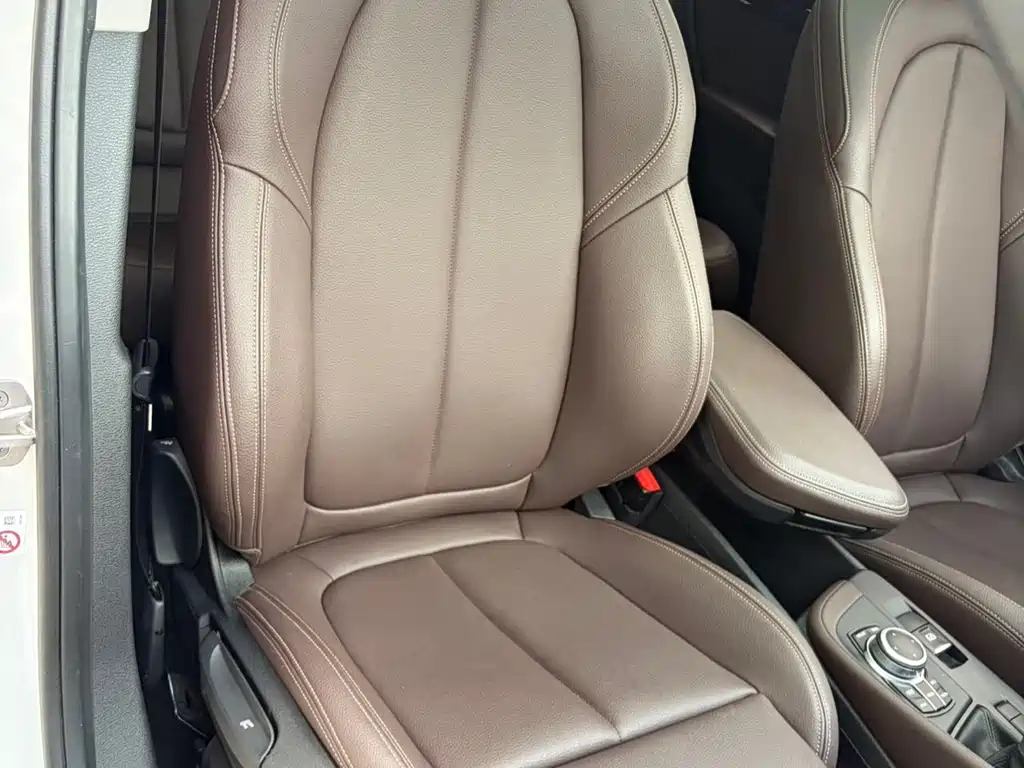 BMW X1 — миниатюра 10