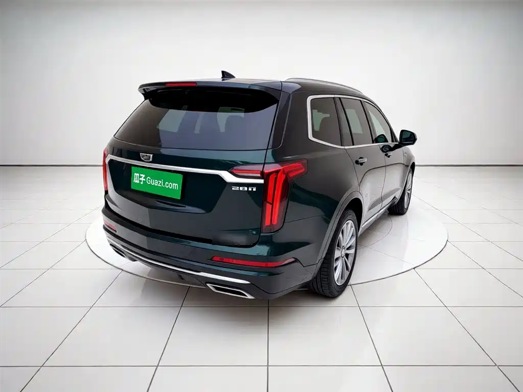 Cadillac XT6 2020 28T мест Luxury