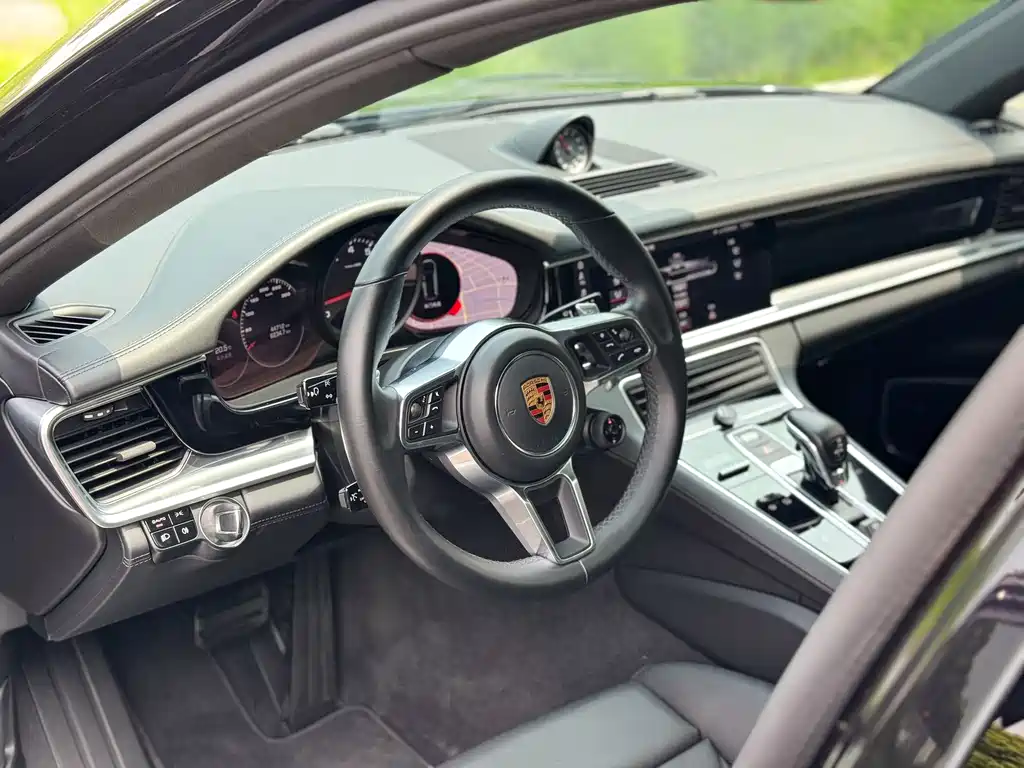 Porsche Panamera 2017 Panamera 4 Executive Long Wheelbase 3.0T