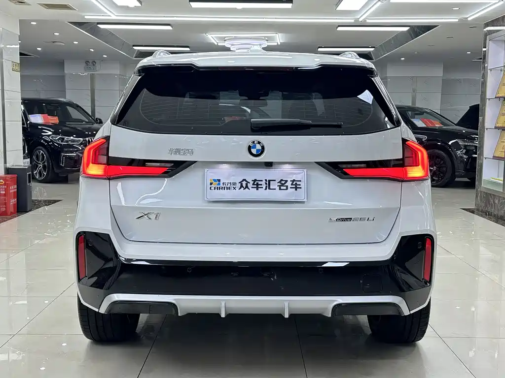 BMW X1 2025 sDrive25Li M Sport