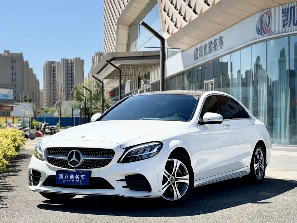Mercedes-Benz C-Class 2019