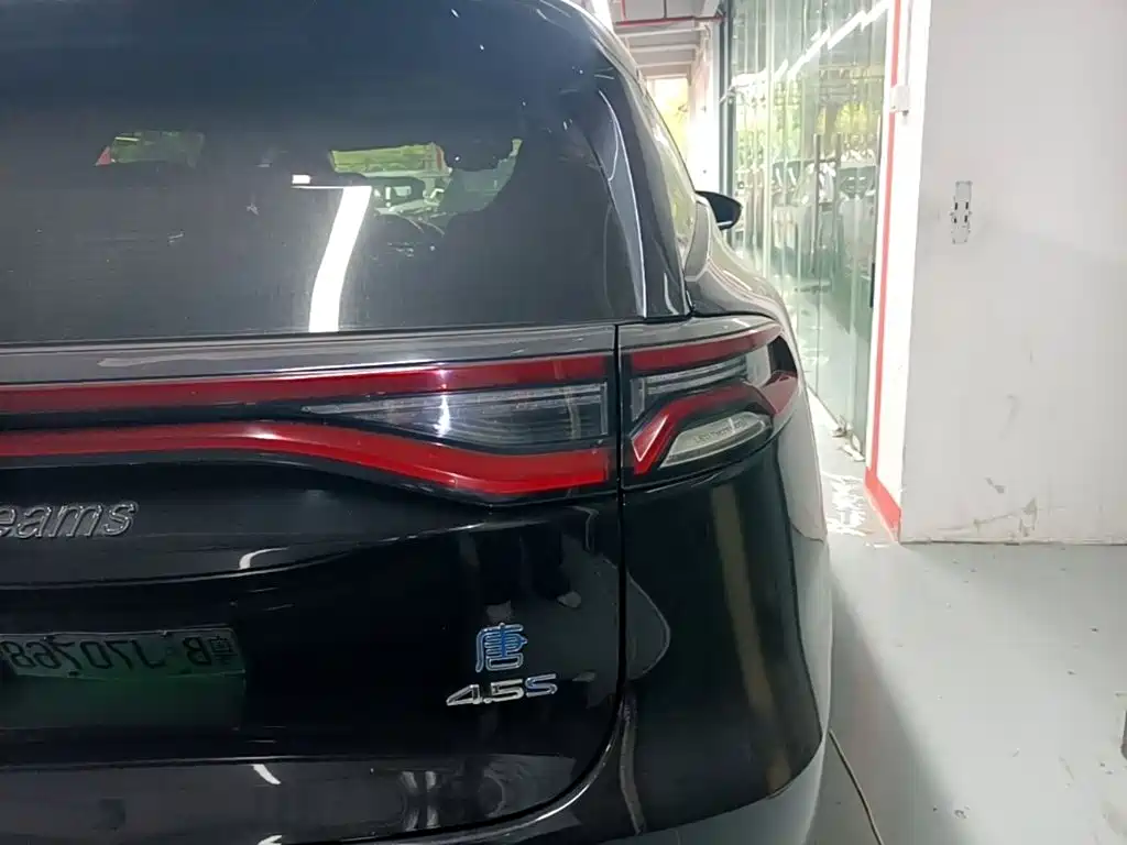 BYD Tang New Energy — миниатюра 8