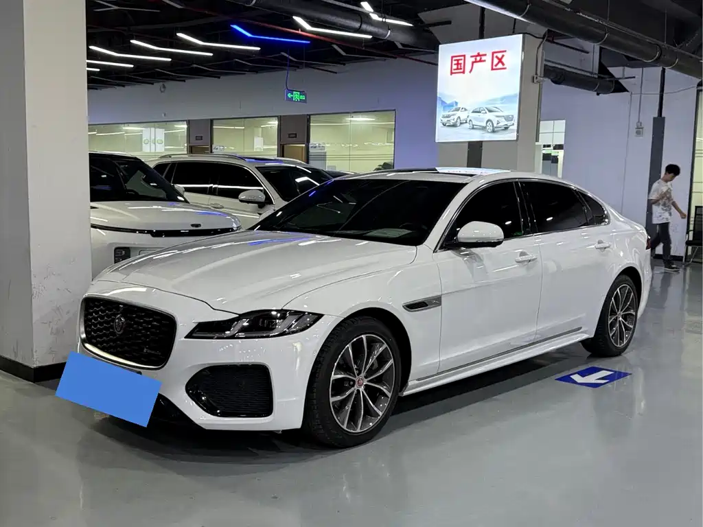 Jaguar XFL 2021
