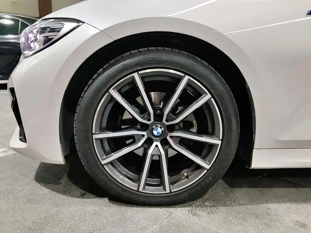 BMW 3 Series — миниатюра 15