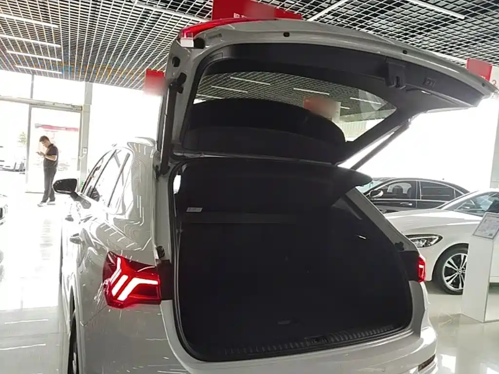 Audi Q3 — миниатюра 19