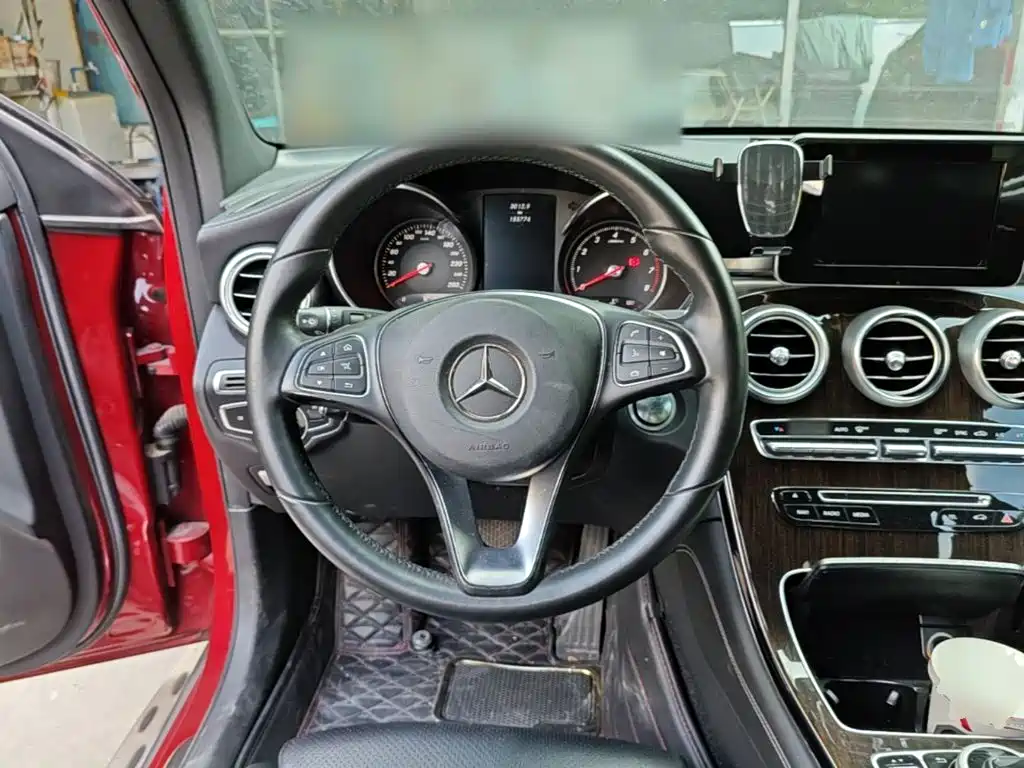 Mercedes-Benz GLC — миниатюра 7