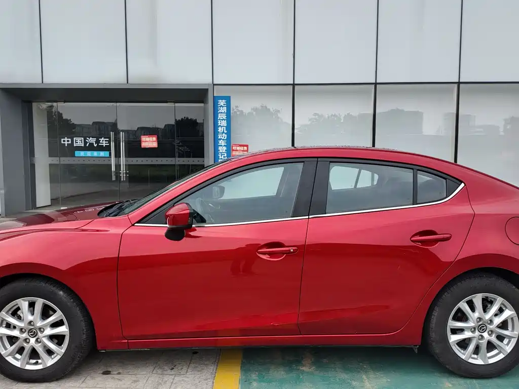 Mazda 3 Axela — миниатюра 4