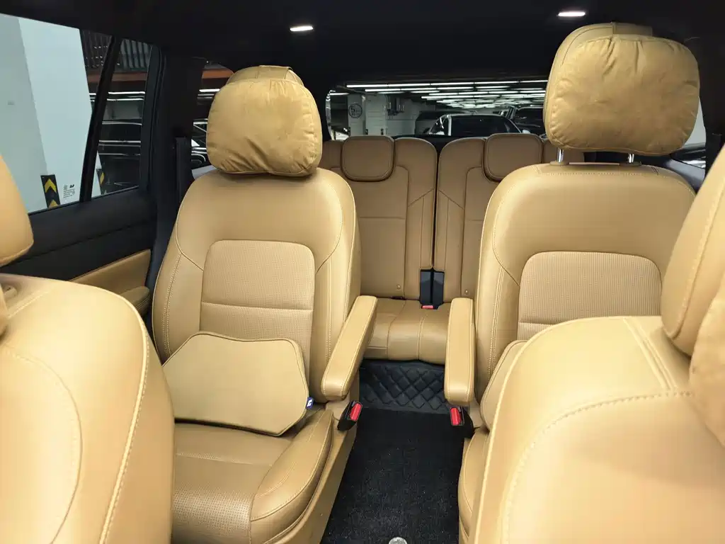 Li Auto Li ONE — миниатюра 11