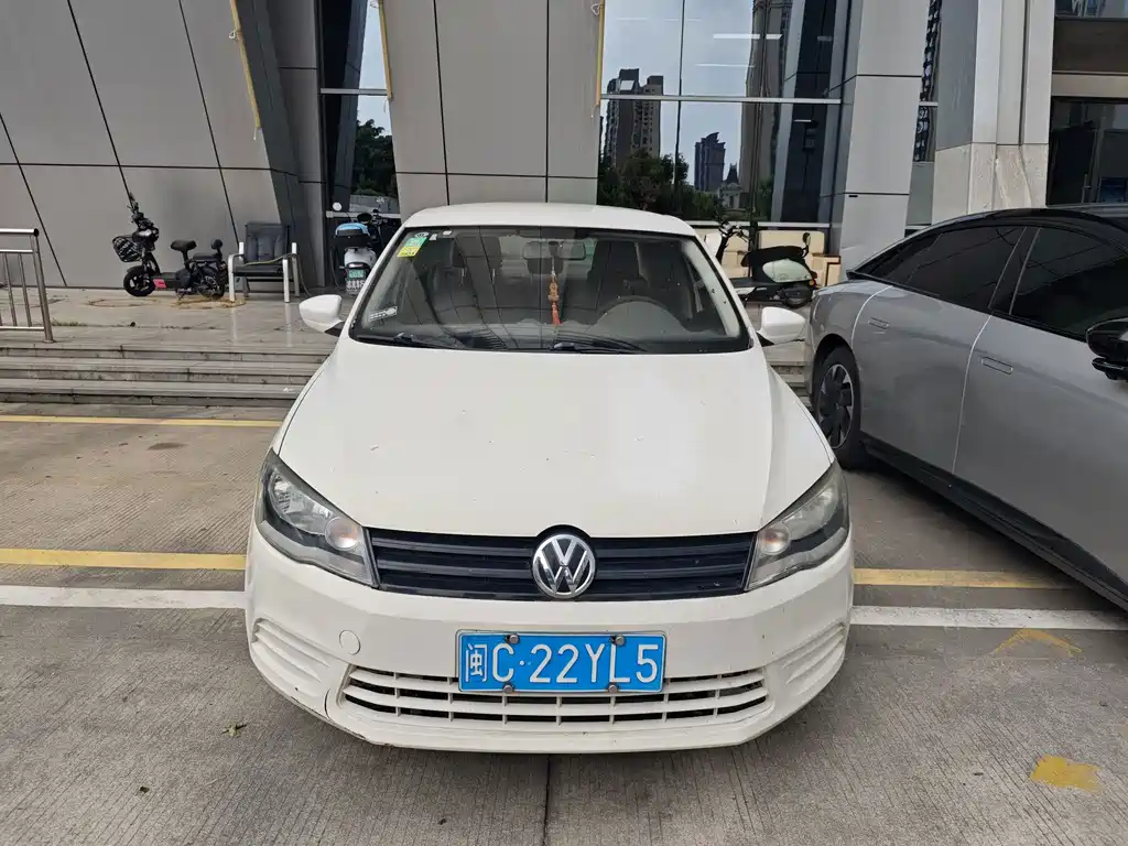 Volkswagen Jetta — миниатюра 2