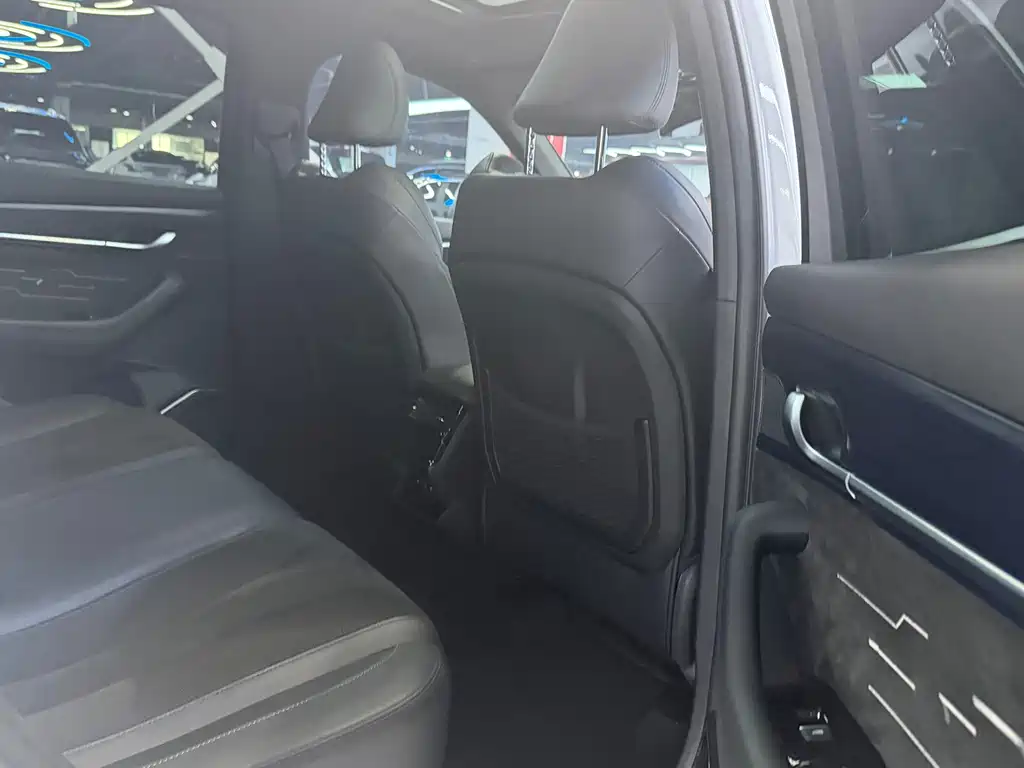 Geely Xingyue L — миниатюра 7