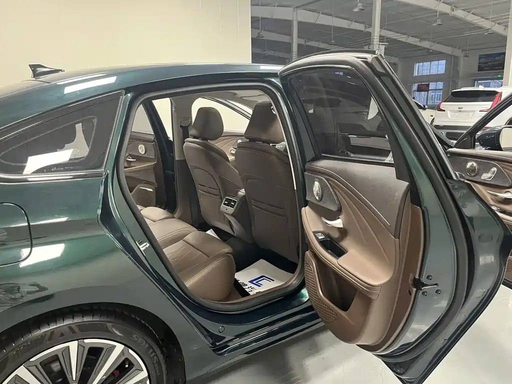 Chery Arrizo 8 — миниатюра 11