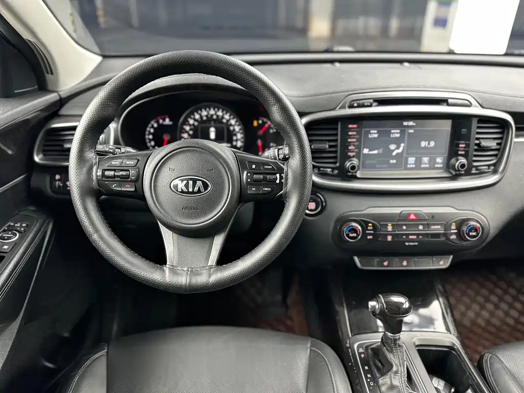 Kia Sorento — миниатюра 17