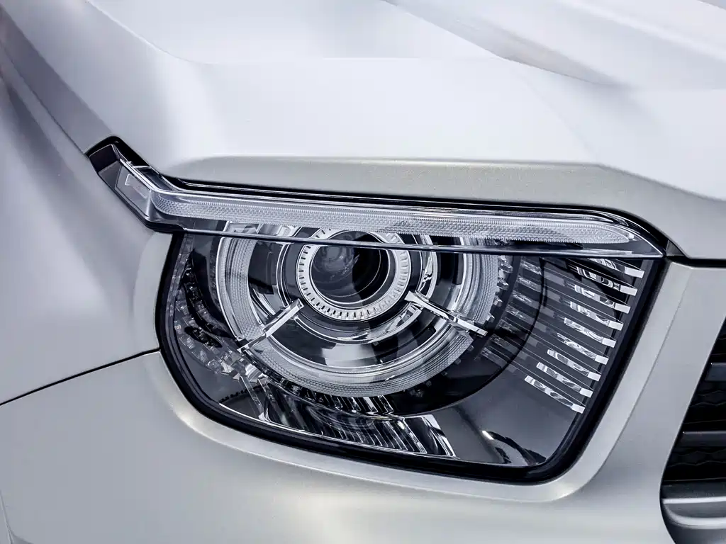 TANK TANK 700 NEW ENERGY