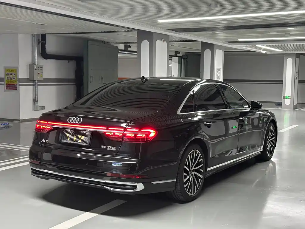 Audi A8 — миниатюра 29