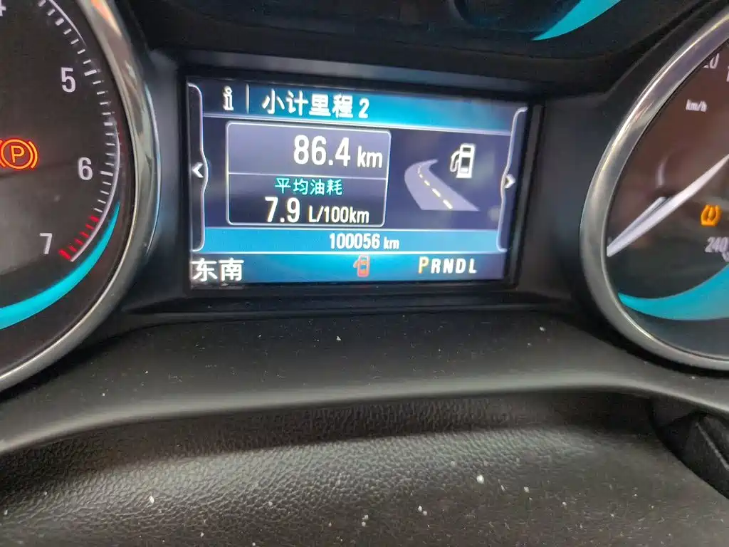 Buick Envision Plus — миниатюра 13