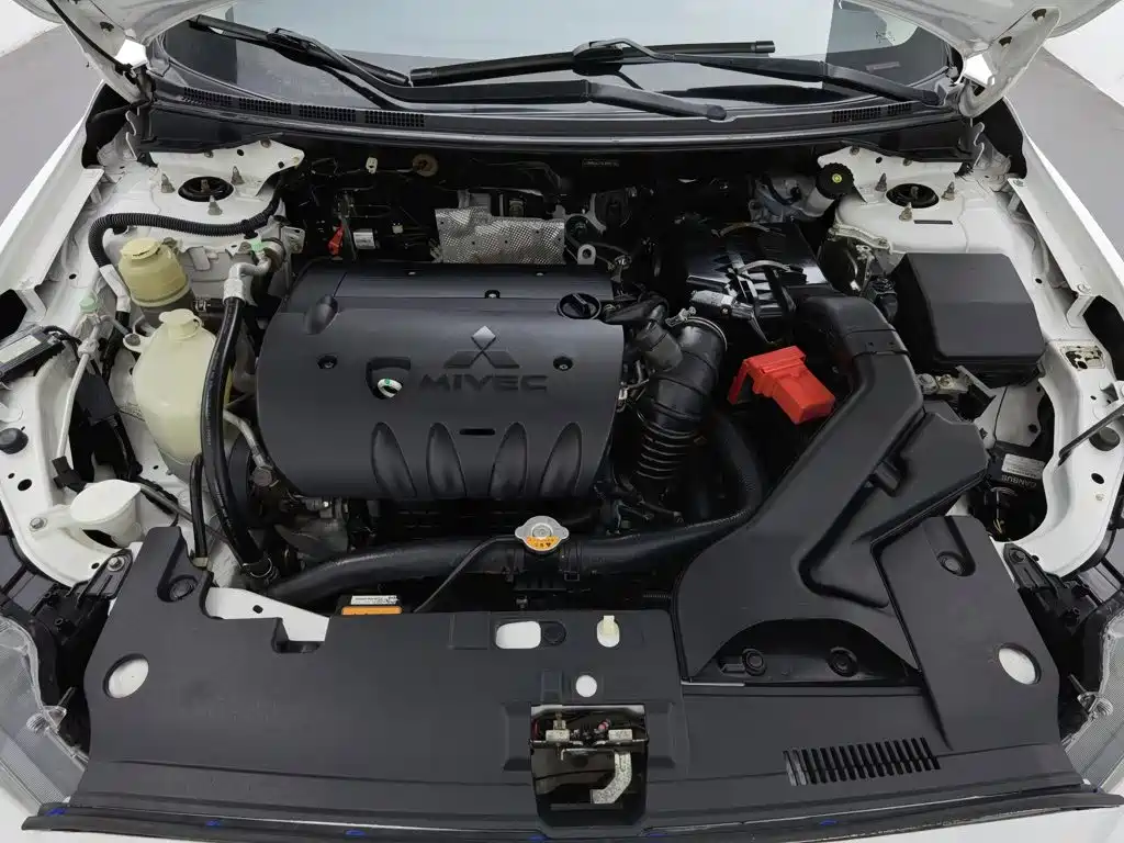 Mitsubishi Lancer EX — миниатюра 6