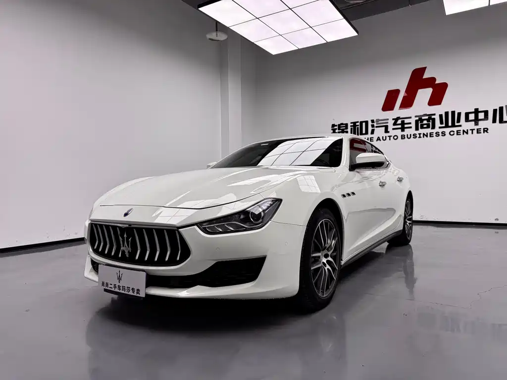 Maserati Ghibli 2018 3.0T Standard Edition
