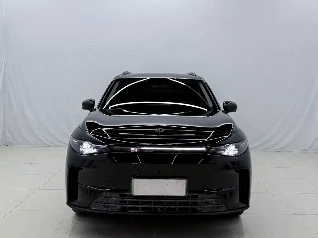 Leapmotor Leapmotor C16 — миниатюра 2