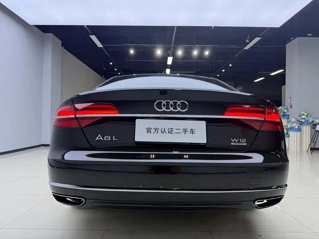 Audi A8 — миниатюра 7