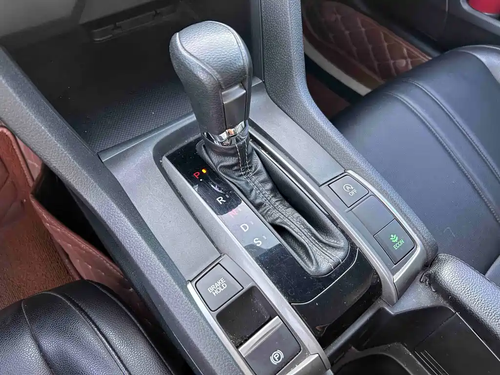 Honda Civic — миниатюра 12